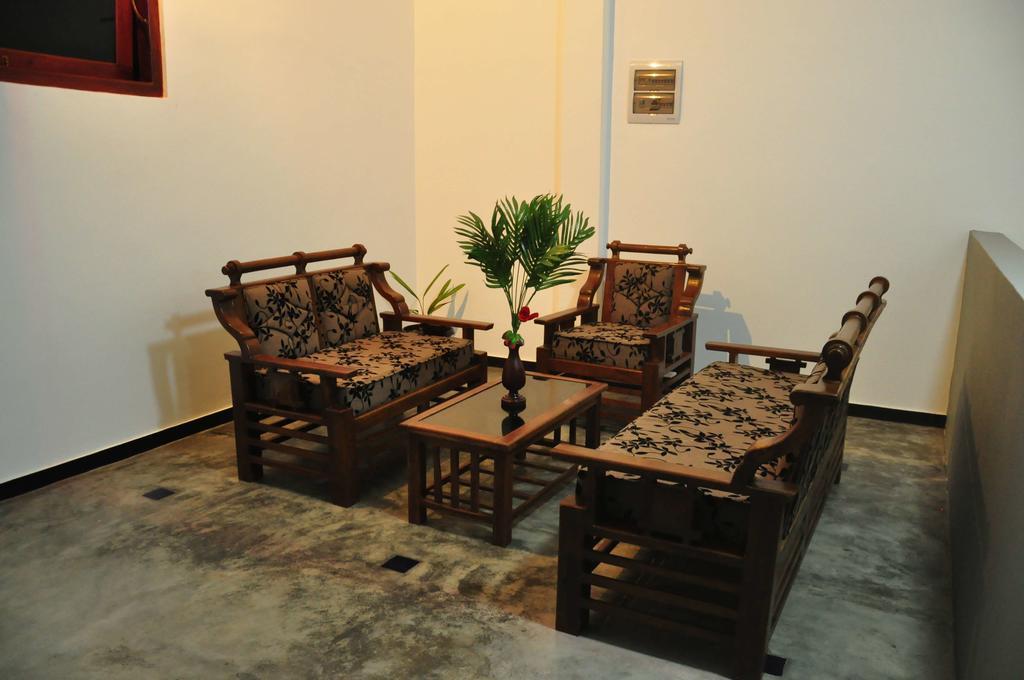 Asantha Guest House Unawatuna Esterno foto