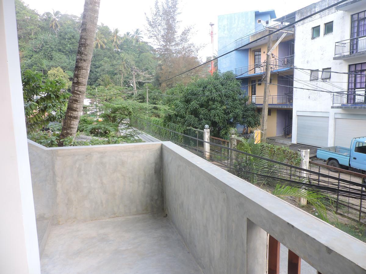 Asantha Guest House Unawatuna Esterno foto